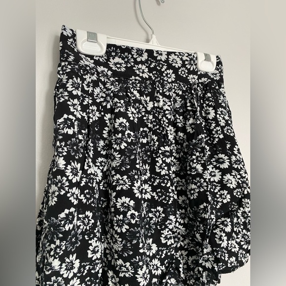 Floral Skirt - Picture 4 of 4